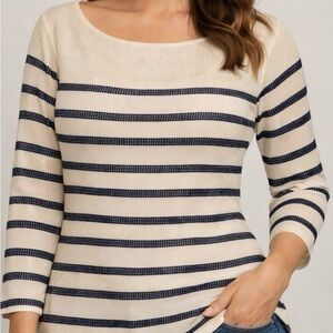 GAP Cream Textured Top